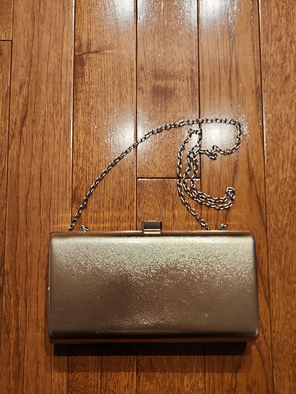 Gold Metallic Chain Clutch Purse
